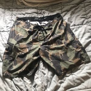 Men’s Camo O’Neill board short